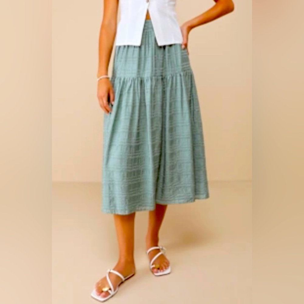 Lulu’s Skirt Confidently Effortless Teal